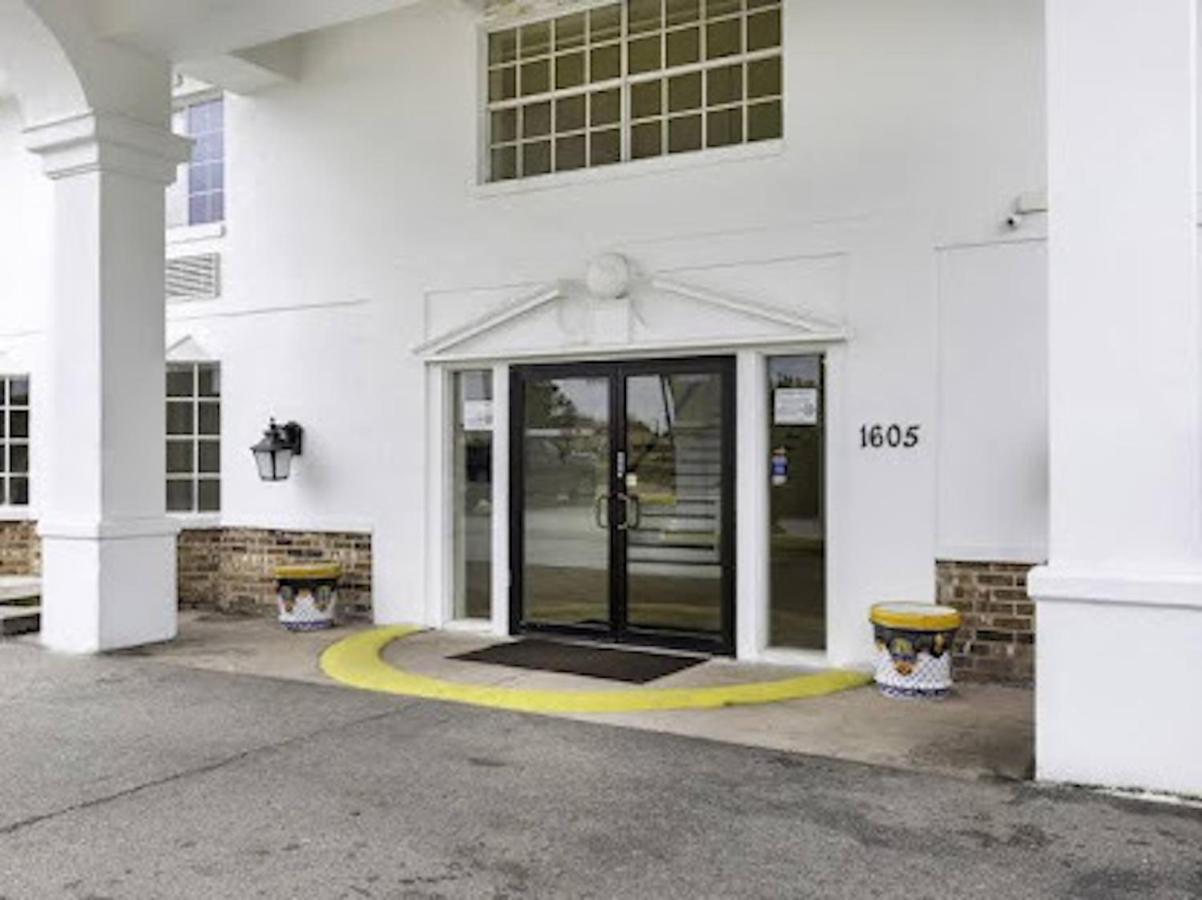 Oyo Hotel Lafayette La I-10 & University ภายนอก รูปภาพ