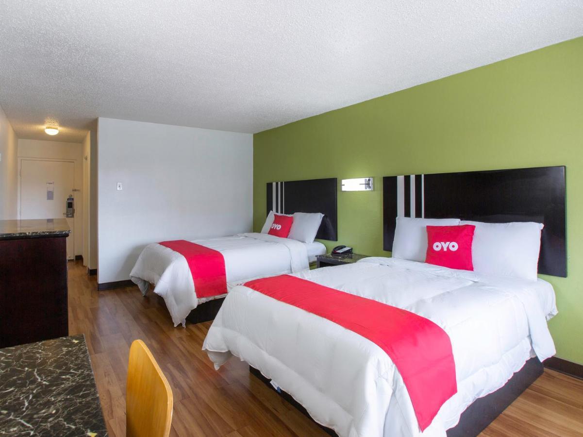 Oyo Hotel Lafayette La I-10 & University ภายนอก รูปภาพ