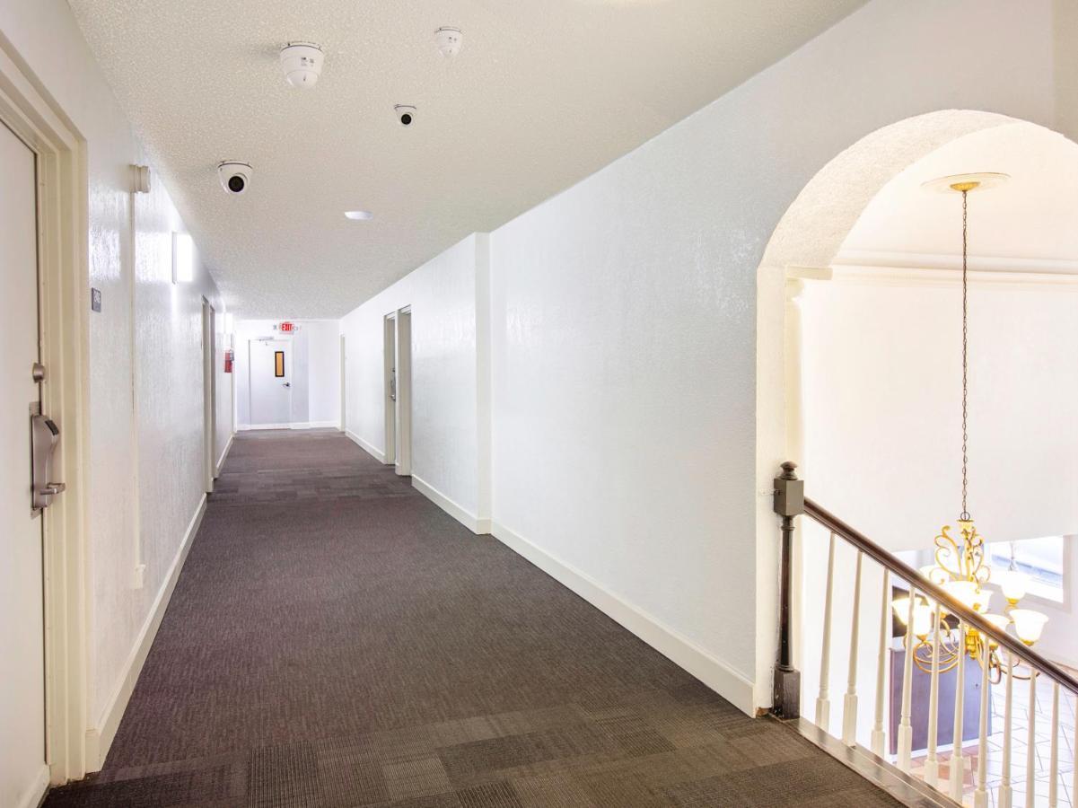 Oyo Hotel Lafayette La I-10 & University ภายนอก รูปภาพ