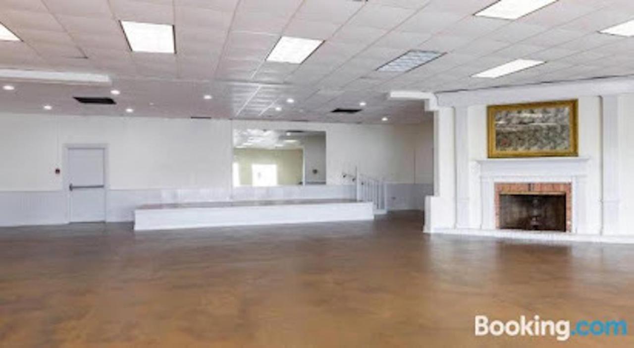 Oyo Hotel Lafayette La I-10 & University ภายนอก รูปภาพ